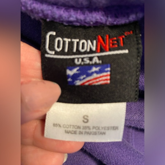 Nassau Hoodie - Size S (Unisex) - Picture 4 of 4